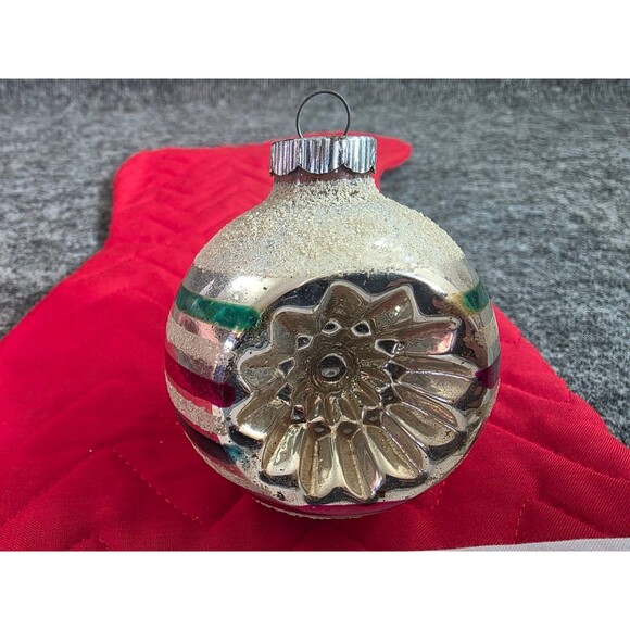 Vintage Mercury Glass Indented Christmas Ball Ornament 2.5 in Striped - Picture 5 of 6